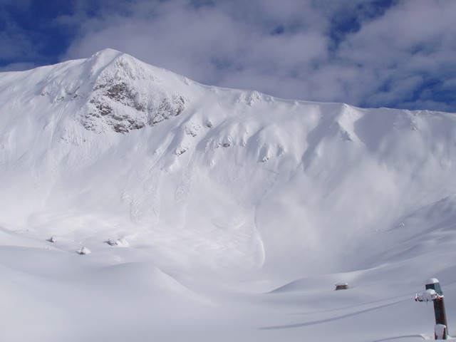 Valanghe sul versante ovest del monte Tremol