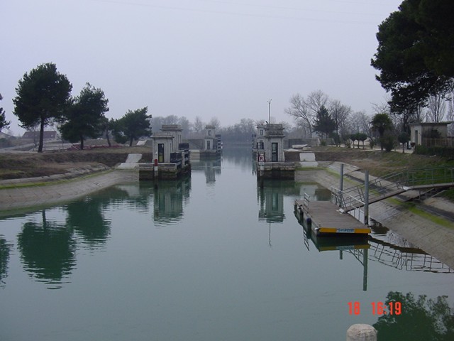 La porta di Bevazzana sul Tagliamento per consentire la navigazione verso la Litoranea Veneta