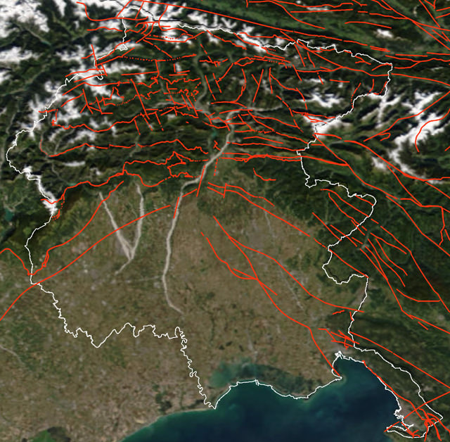 Foto satellitare della Regione con le principali lineazioni tettoniche