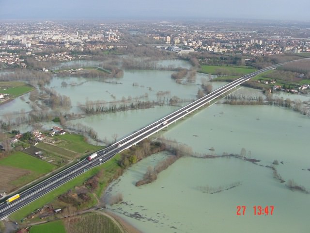 Esondazione del Noncello del 26 novembre 2002