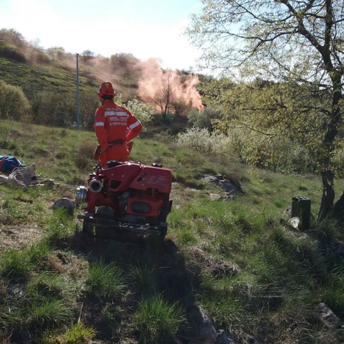 vermegliano carso esercitazione aib prati del vecchio in fiamme