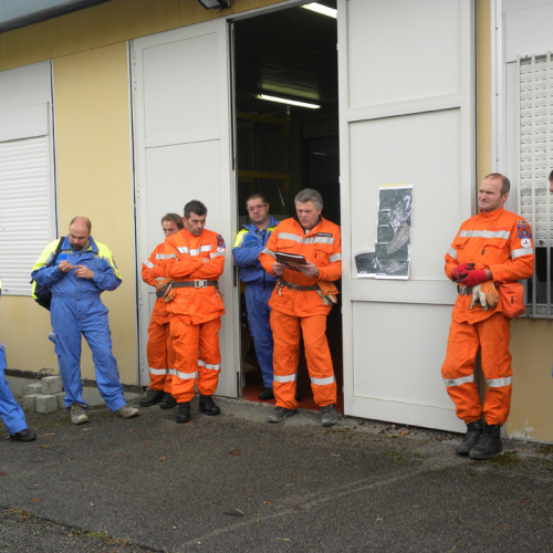 Esercitazione 28/12 n. 2 / 46423