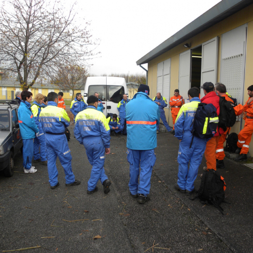 Esercitazione 28/12 n. 4 / 46425