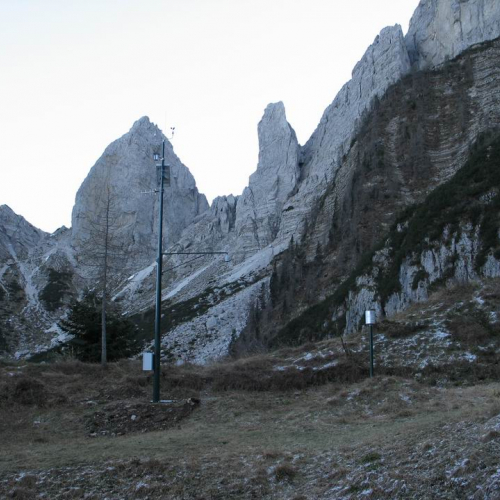 Stazione nivometeorologica Casera del Mestri / 74147