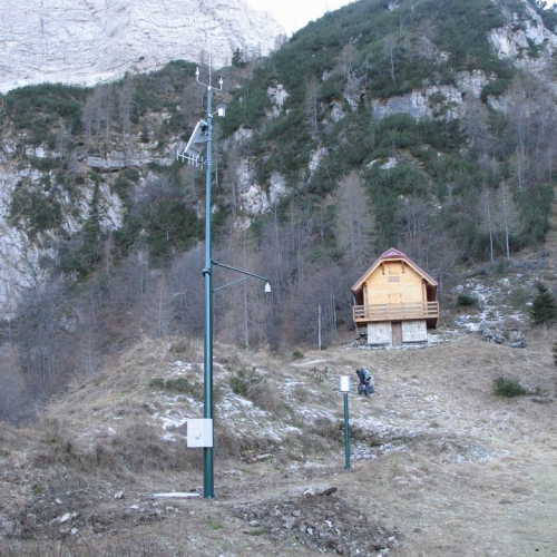 Stazione nivometeorologica Casera del Mestri / 74148