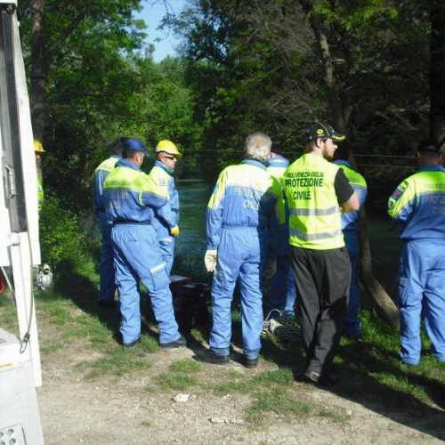 Attivit‡ addestrativa 17/04/11 n. 6 / 63940