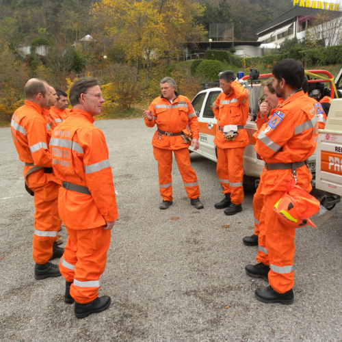 Esercitazione 28/12 n. 7 / 46428