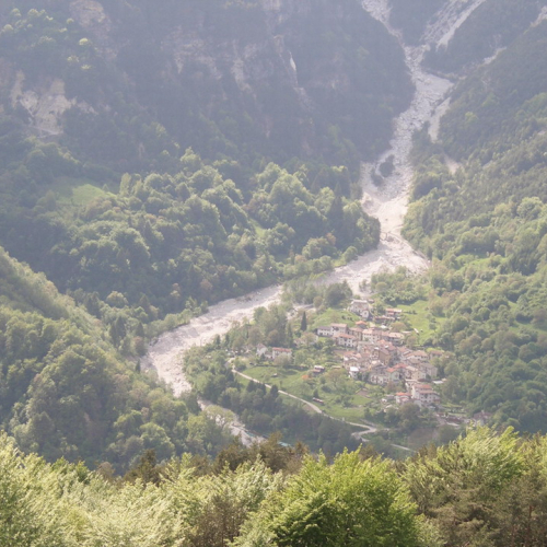 foto CD/R05/051 n. 1 (vista panoramica 2004) / 24981