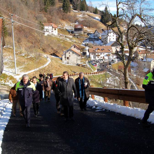 Foto Inaugurazione Strada 12 / 19485