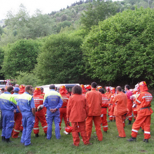 Esercitazione 16/05 n.15 / 39501