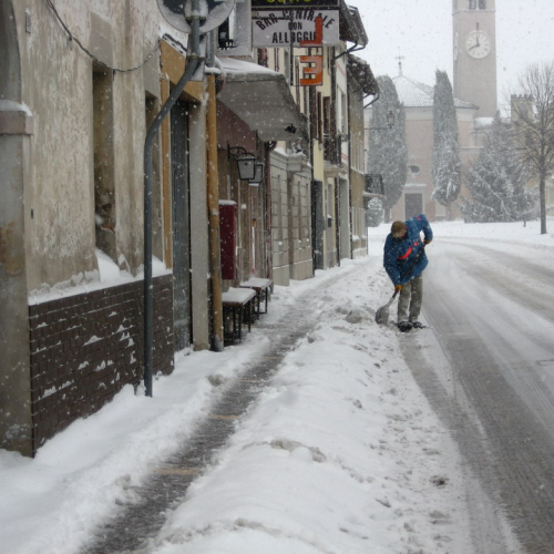 Interventi per nevicata 19/12/09 n. 15 / 46740