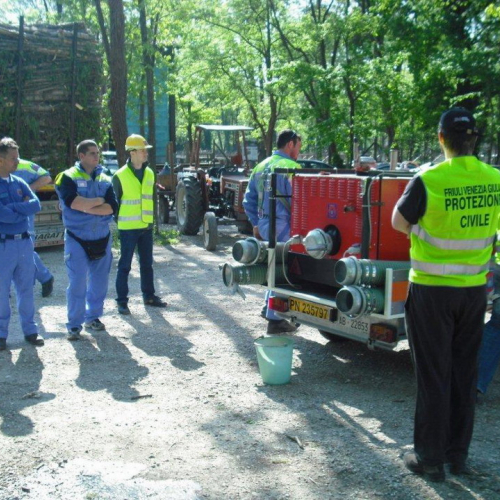 Attivit‡ addestrativa 17/04/11 n. 16 / 63950