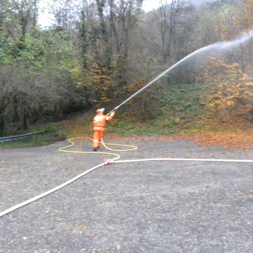 Esercitazione 28/12 n. 23 / 46444