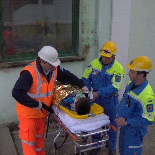 Prova evacuazione scuole 07/05 n. 15 / 51201