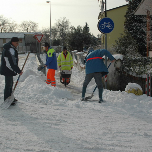Interventi per nevicata 19/12/09 n. 28 / 46753