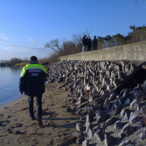 Intervento urgente a Grado n. 5 / 32832