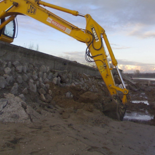 Intervento urgente a Grado n. 8 / 32883