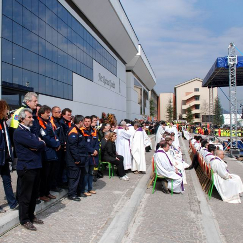 L'Aquila: funerali di Stato n.31 / 37649