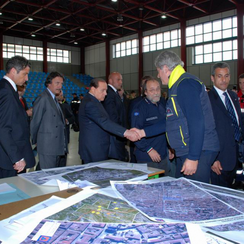 Visita Berlusconi 10/04 n.3 / 37668