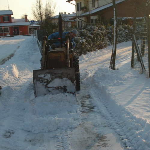 Interventi per nevicata 19/12/09 n. 43 / 46768