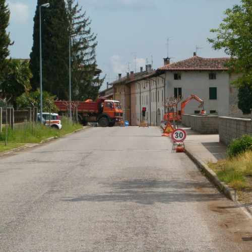 Foto realizzazione canaletta di scarico n. 4 / 23057