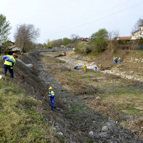 Intervento Torrente Cormor in localit‡ Basaldella n. 74 / 78588