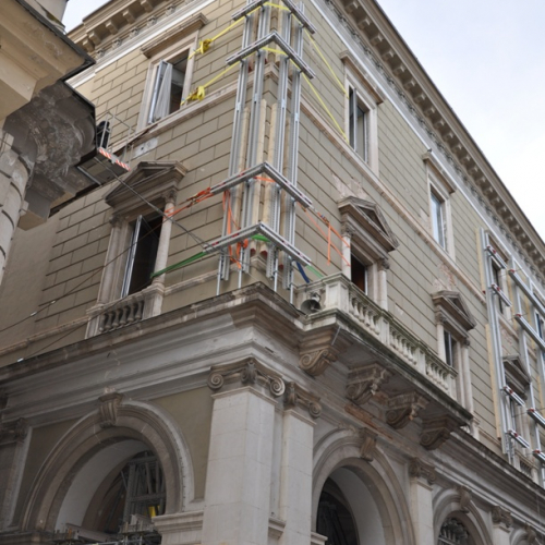 Consegna materiale didattico n. 46 / 48015