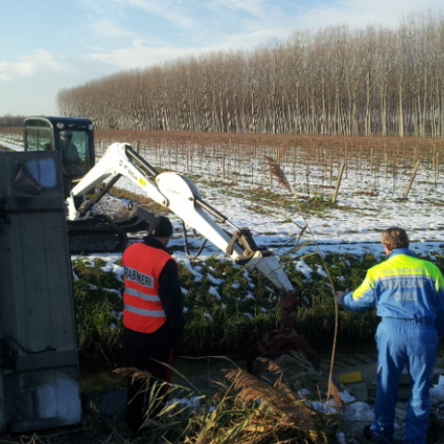 Intervento per camion rovesciato n. 9 / 89557