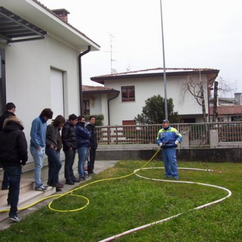 Incontro con studenti 20/02/11 n. 14 / 61096