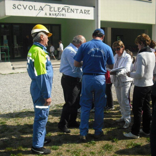 Evacuazione scuola 05/05/11 n. 9 / 65415