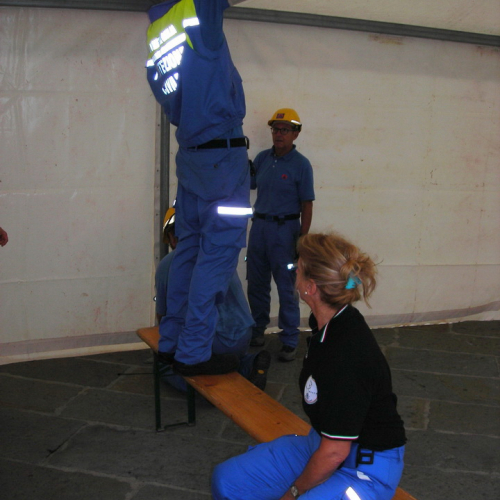 Stand per Terremoto io non rischio" n. 9""tand per "Terremoto io non ris""and per "Terremoto i""nd per "Ter""d p" / 100214