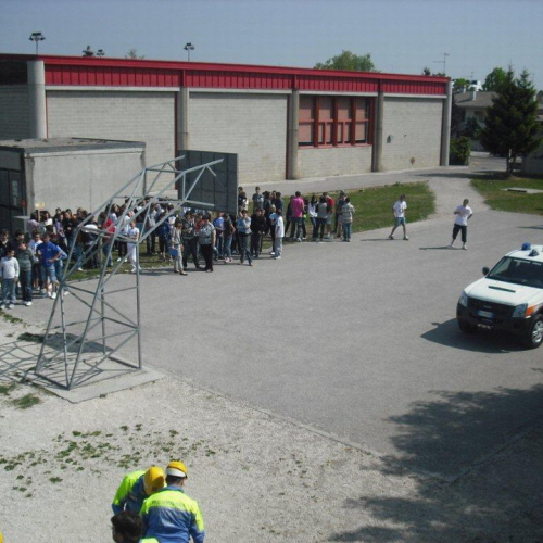 Evacuazione scuola 05/05/11 n. 13 / 65419