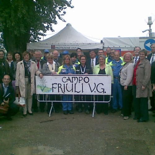 VenerdÏ 12 ottobre visita di una delegazione tedesca al Campo Friuli n. 1 / 87022