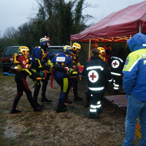addestramento congiunto Gruppo comunale di Azzano Decimo con OPSA della Croce Rossa Italiana n. 16 / 58966