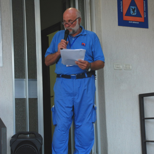 Attivit‡ addestrativa 04/09/11 n. 17 / 70127