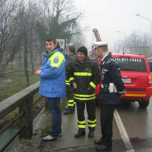 Intervento volontari 07/01 n. 4 / 59945