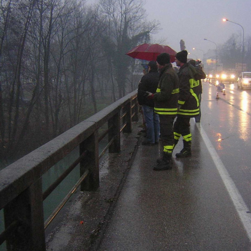 Intervento volontari 07/01 n. 31 / 59972