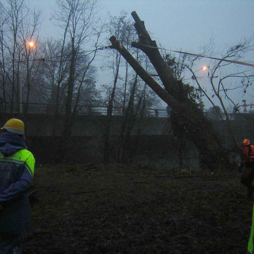 Intervento volontari 07/01 n. 35 / 59976