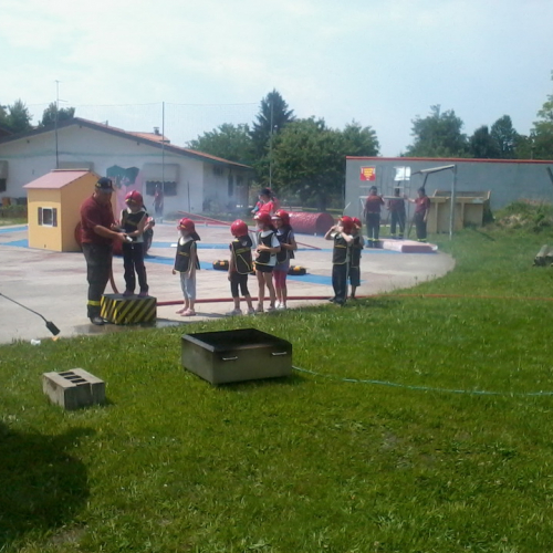 Attivit‡ con le scuole n. 28 / 82414