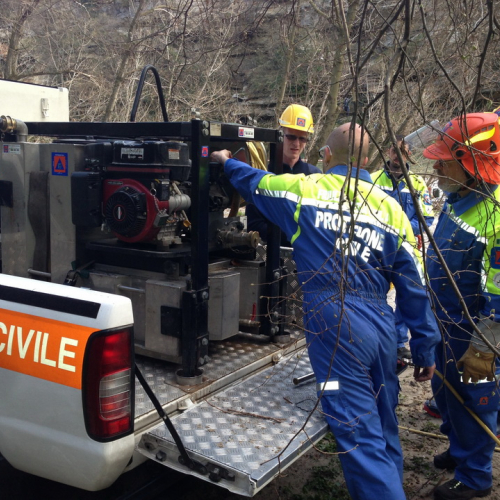 Corso motopompe 07/04 n. 1 / 93255