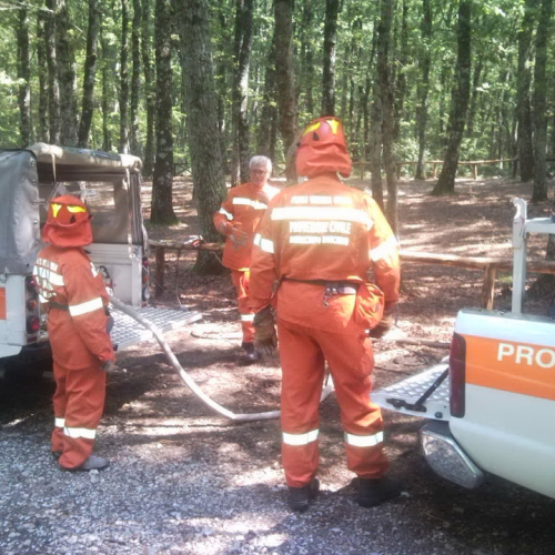 I volontari del 9∞ turno AIB in Puglia n. 15 / 98954