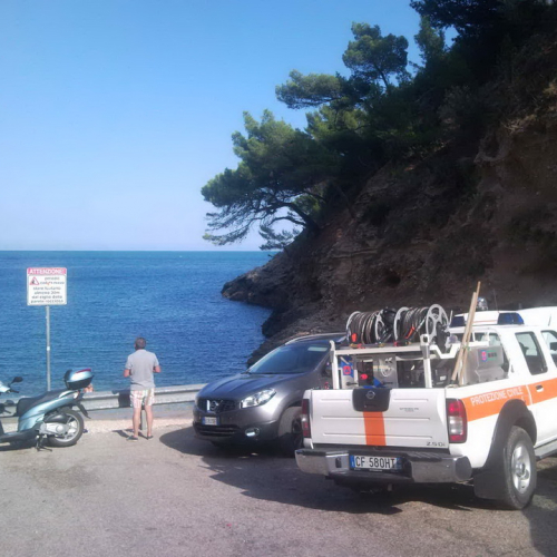 I volontari del 9∞ turno AIB in Puglia n. 22 / 98961