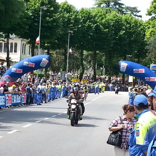 Supporto partenza 20™ tappa 97∞ Giro d'Italia (Maniago-Monte Zoncolan) n. 11 / 109630