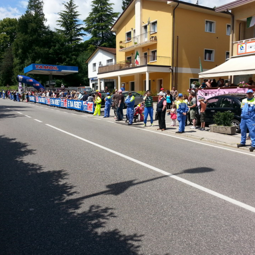 Supporto partenza 20™ tappa 97∞ Giro d'Italia (Maniago-Monte Zoncolan) n. 13 / 109632