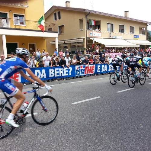 Supporto partenza 20™ tappa 97∞ Giro d'Italia (Maniago-Monte Zoncolan) n. 18 / 109637