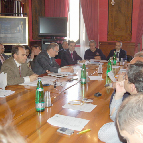 foto Tavolo Tecnico 10/04/08 n. 1 / 22471