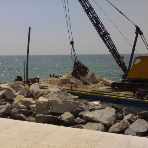 Lavori al 26/05 diga a Grado 3 / 39741
