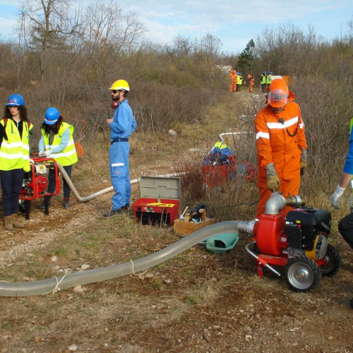 Gallery attivit‡ aib e primo soccorso n. 25 / 78163