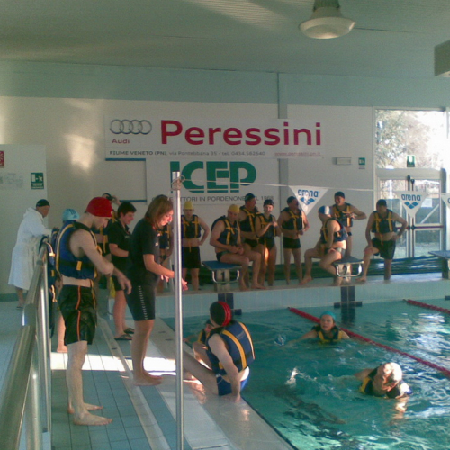Corso acquaticit‡ n. 8 / 76948