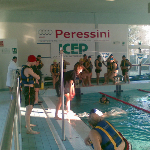 Corso acquaticit‡ n. 9 / 76949
